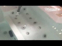 aspirateur de spa électrique - dans la piscine spa